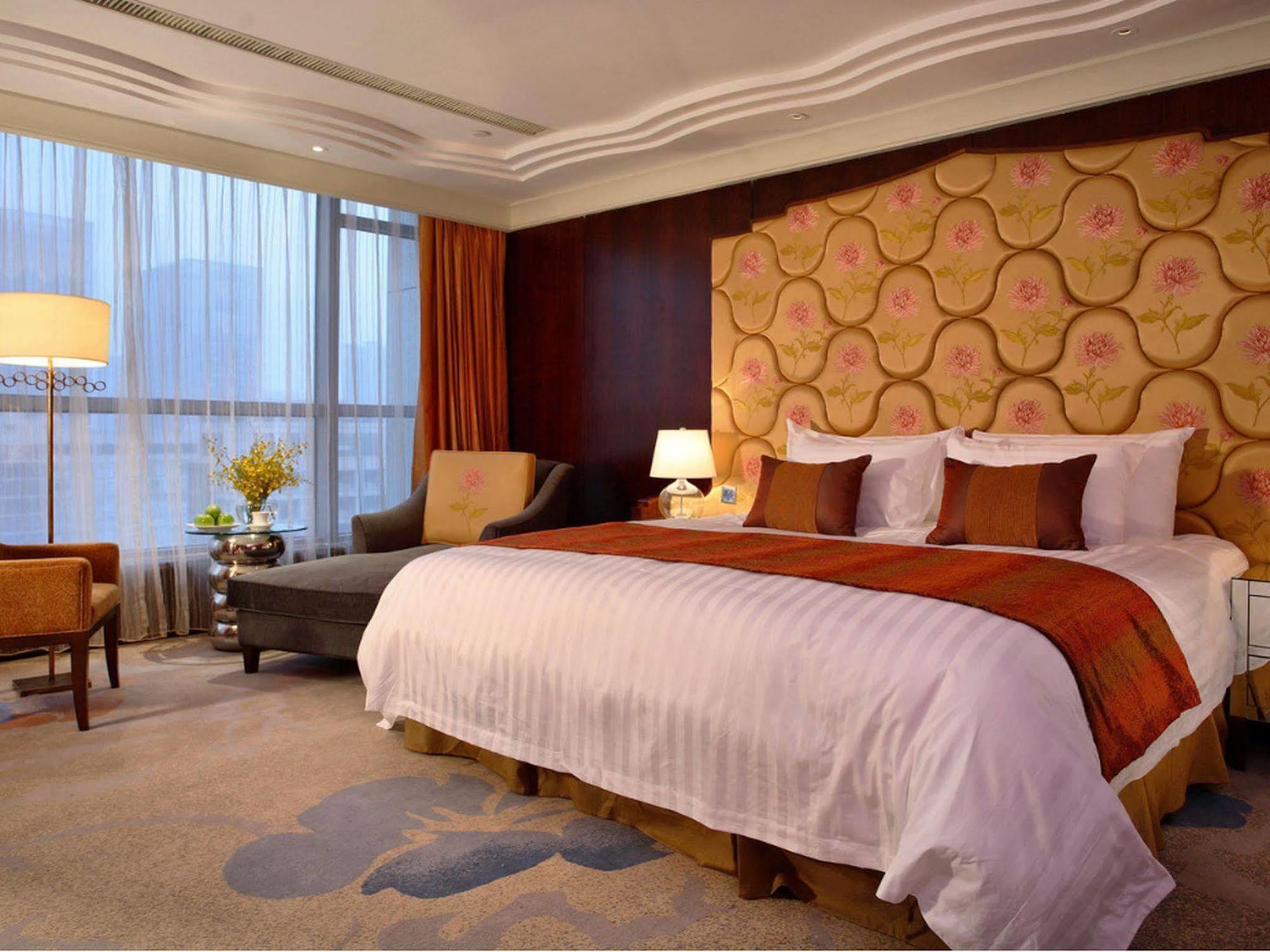 New Century Grand Hotel Ningbo Buitenkant foto