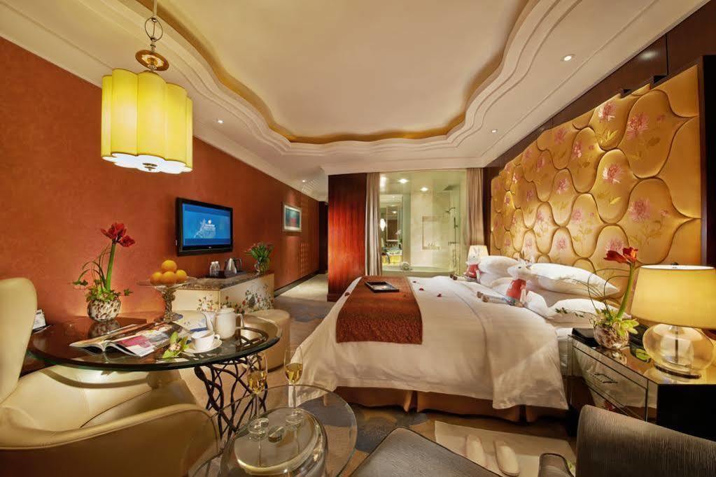 New Century Grand Hotel Ningbo Buitenkant foto
